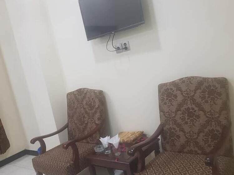 هتل Riveria The Edge