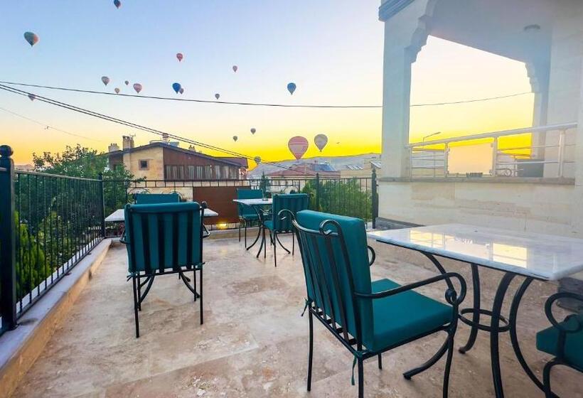 هتل Rocca Stone House