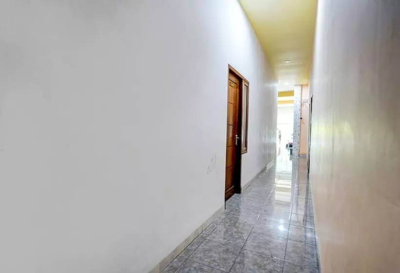 Hotel Senja Syariah By Oyo