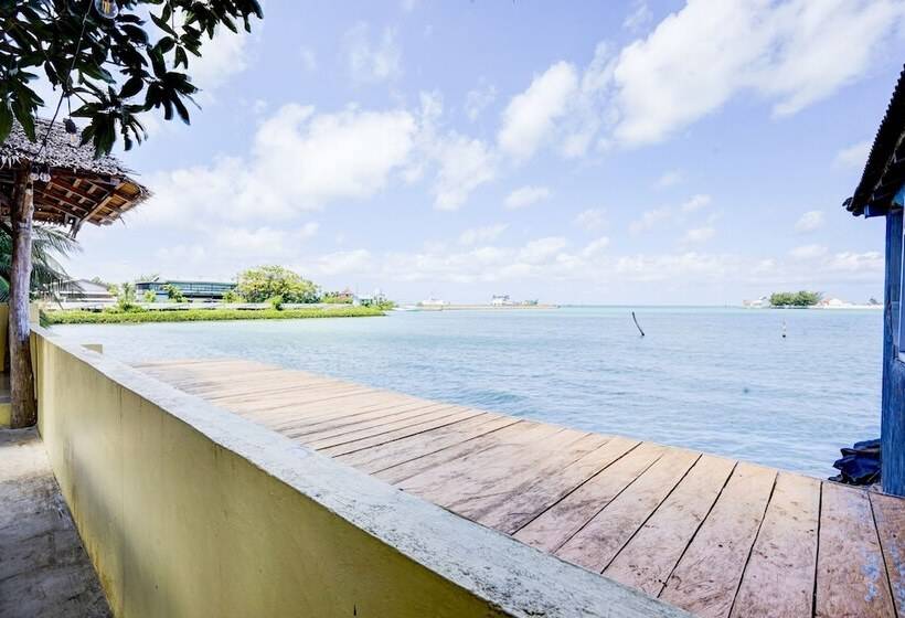 Hotel Senja Syariah By Oyo