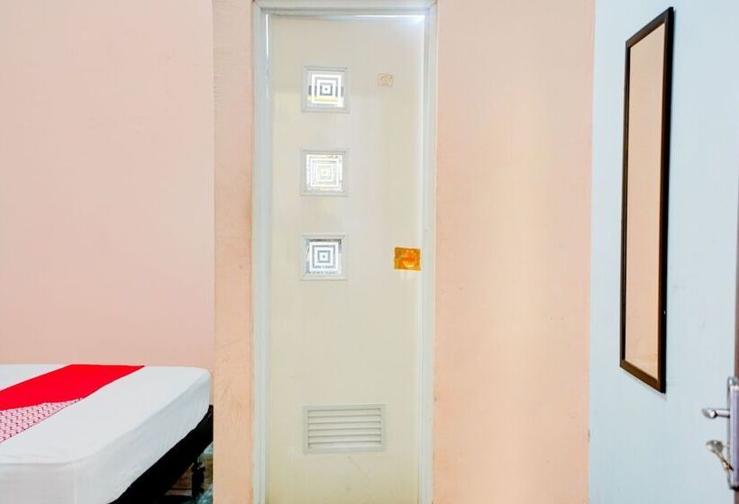 Hotel Senja Syariah By Oyo