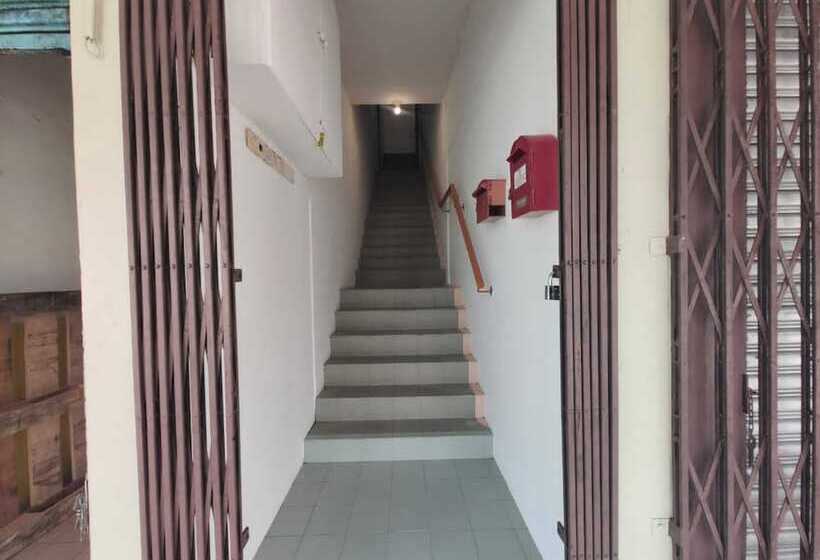 Hôtel Spot On 90793 Kim Yong Stay