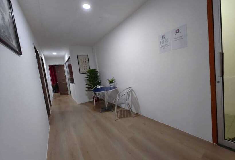 Hôtel Spot On 90793 Kim Yong Stay