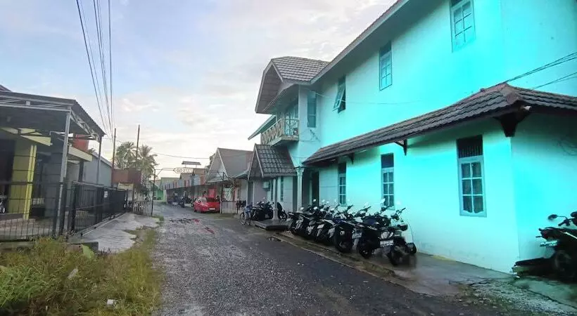 ホテル Spot On 92658 Wisma Parakita Syariah Near Rs Faisal Patalasang