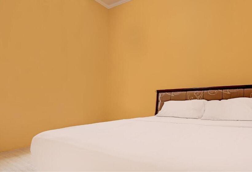 בית מלון כפרי Spot On 92523 Homestay Pasir Padi Permai Syariah