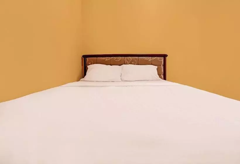 Hotelli Spot On 92523 Homestay Pasir Padi Permai Syariah