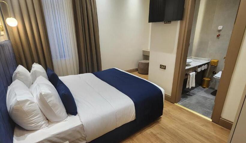 هتل Taksim Bosphorus