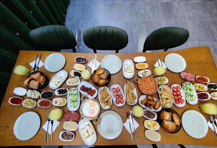 هتل Taksim Bosphorus