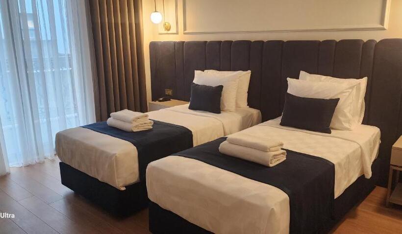 هتل Taksim Bosphorus