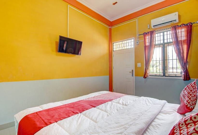 בית מלון כפרי Wisma Sakinah Syariah By Oyo