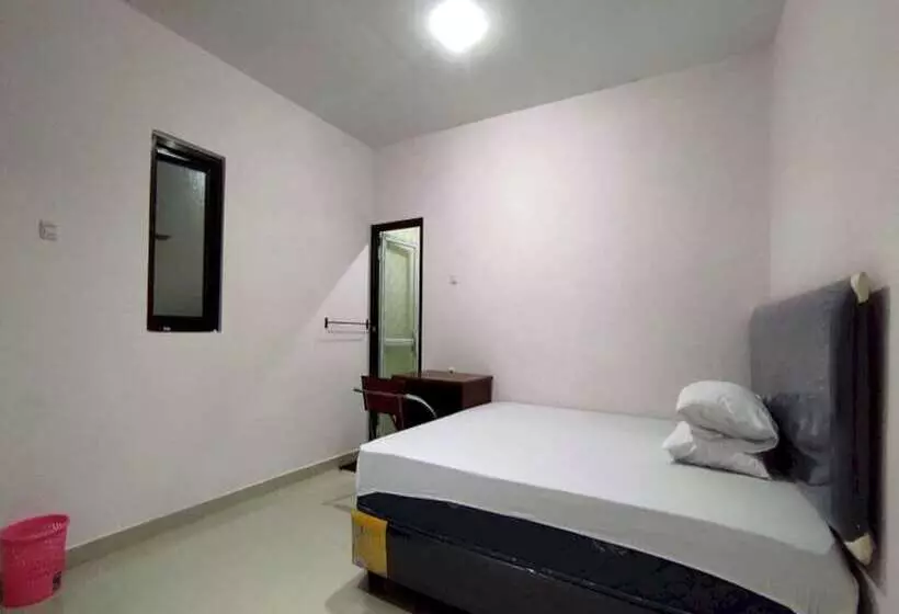 ホテル Wisma Syariah Dian By Oyo