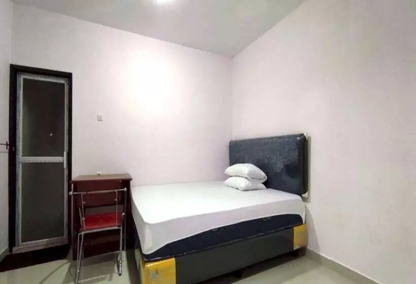 ホテル Wisma Syariah Dian By Oyo