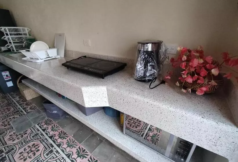 Melisa Hostal