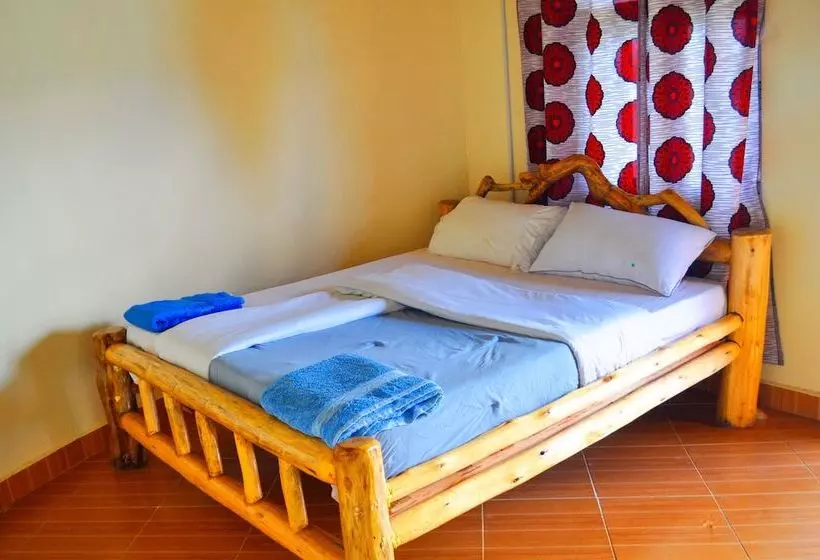 Nyamunyonyi Tourism Resort Lake Bunyonyi