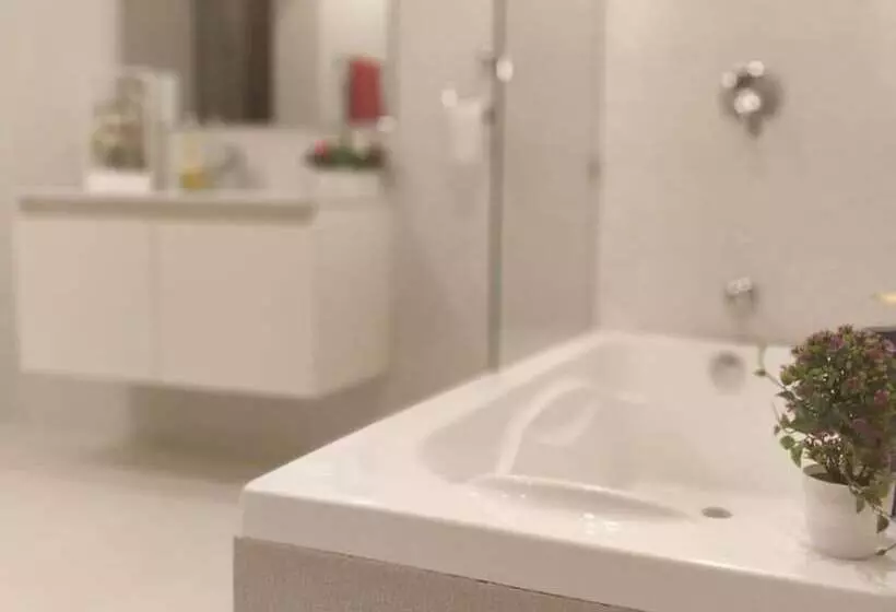 پانسیون Comfy Inn Guest House Islamabad