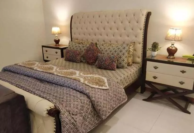 پانسیون Comfy Inn Guest House Islamabad