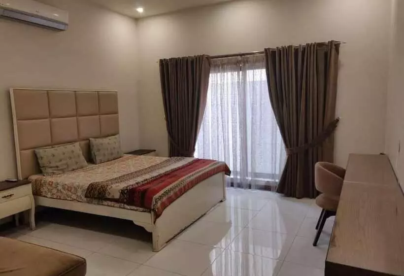 پانسیون Comfy Inn Guest House Islamabad