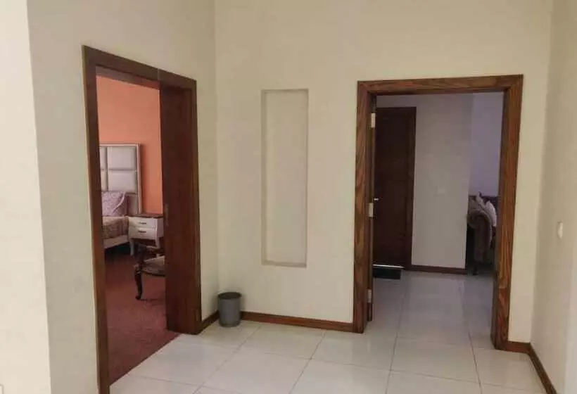 پانسیون Comfy Inn Guest House Islamabad