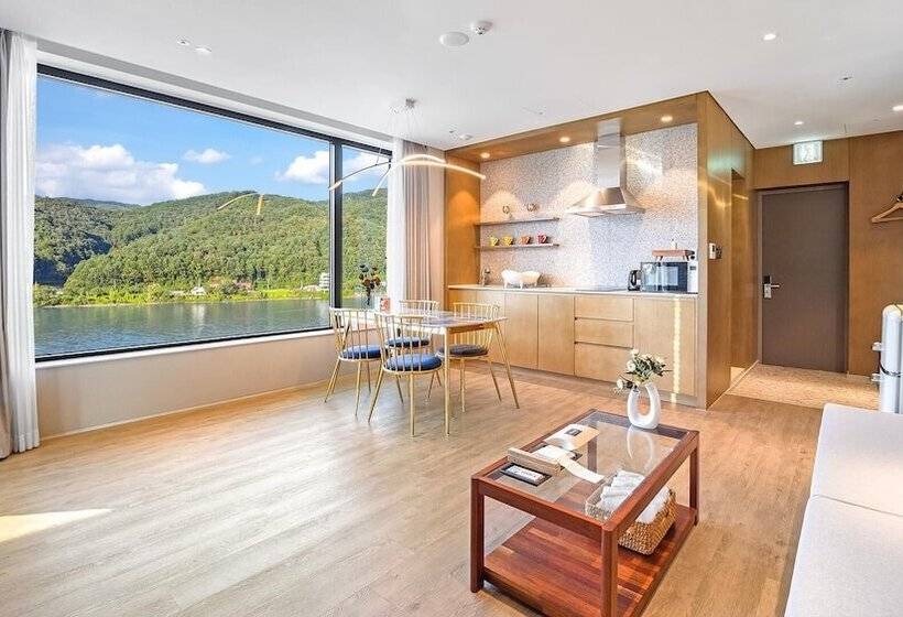 بنسيون Gapyeong Laputa Resort