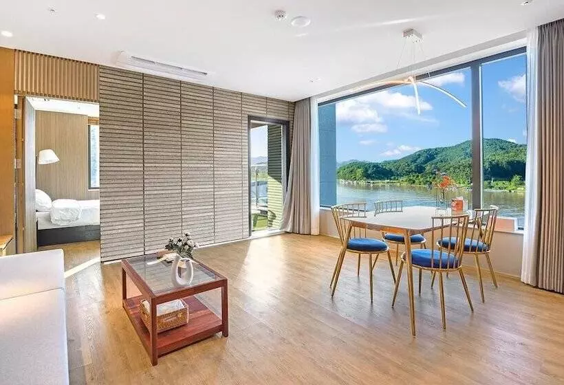 ペンション Gapyeong Laputa Resort