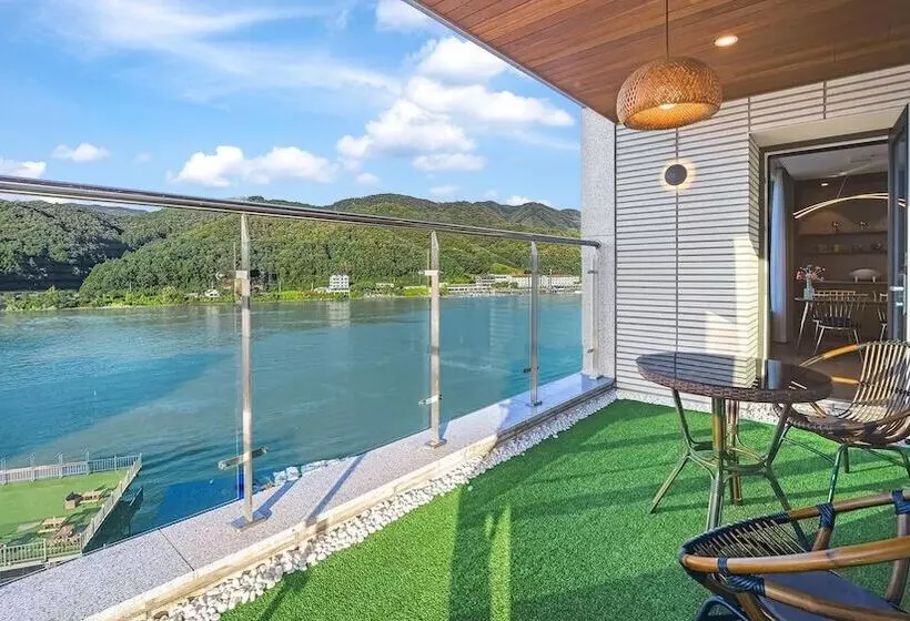 ペンション Gapyeong Laputa Resort