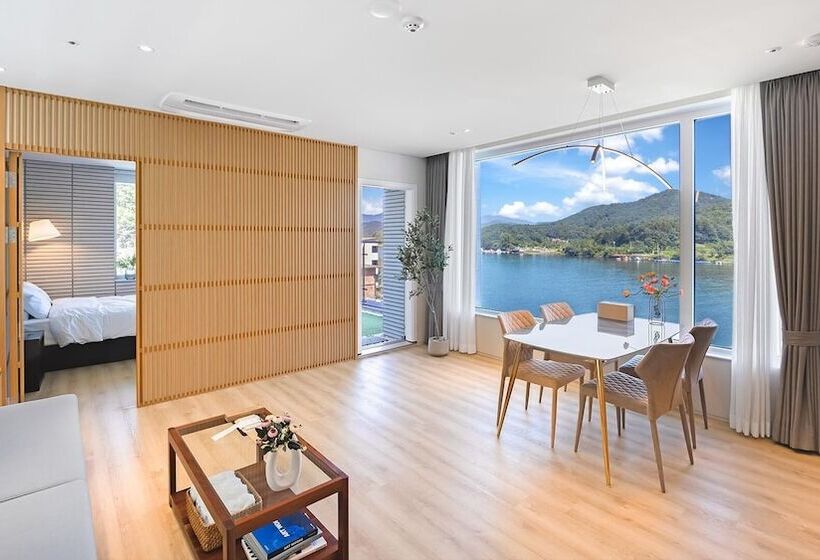 بنسيون Gapyeong Laputa Resort