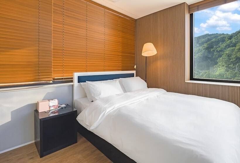 بنسيون Gapyeong Laputa Resort