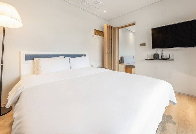 بنسيون Gapyeong Laputa Resort