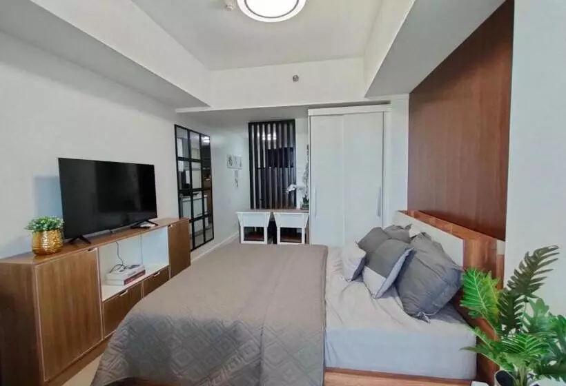 The Aces Crib At Azure North Pampanga