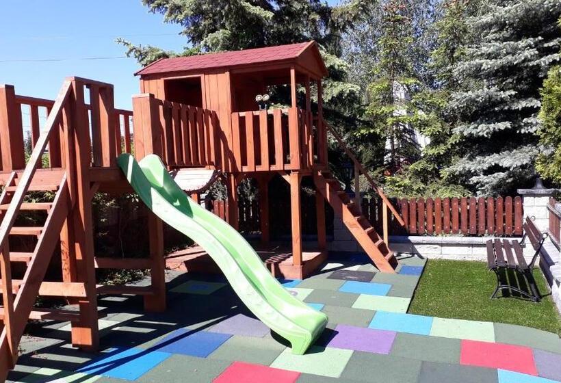 בית מלון כפרי -restauracja-bar Rudka