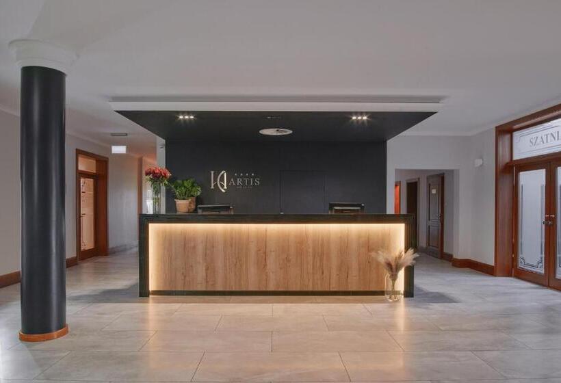 ホテル Artis Dom Gościnny