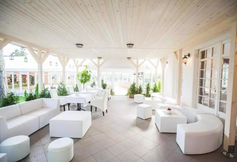 Hotelli Farma Many B&b, Noclegi Suntago & Deepspot