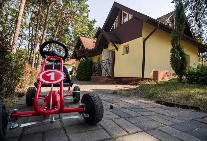 ホテル Pomorze Health&family Resort  Domki Całoroczne