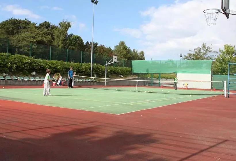 ホテル Pomorze Health&family Resort  Domki Całoroczne