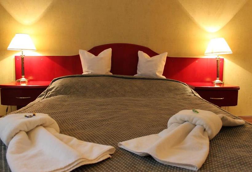 هتل Pomorze Health&family Resort  Domki Całoroczne