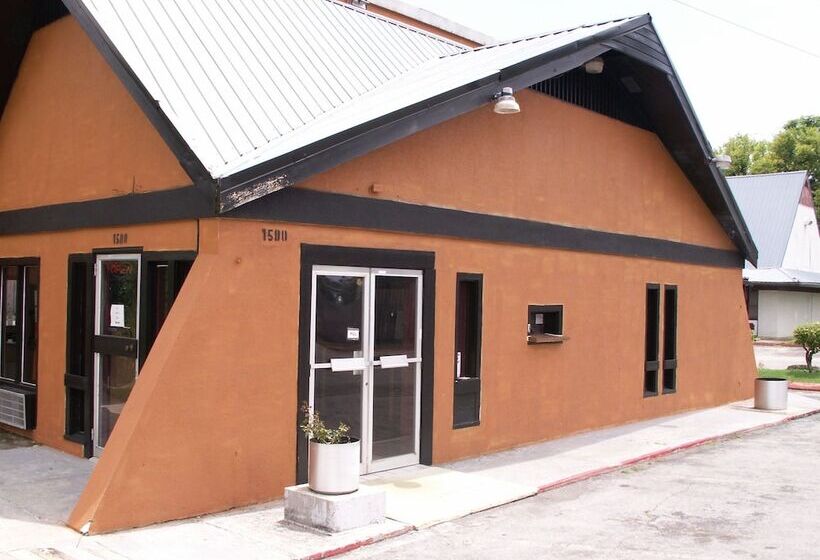 호텔 Inn Of Knoxville