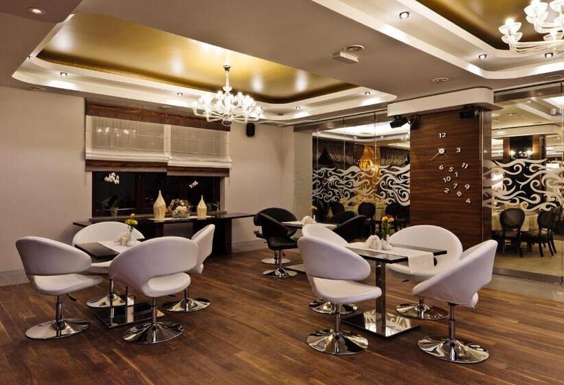 בית מלון כפרי Jasmin Complex Resort & Spa