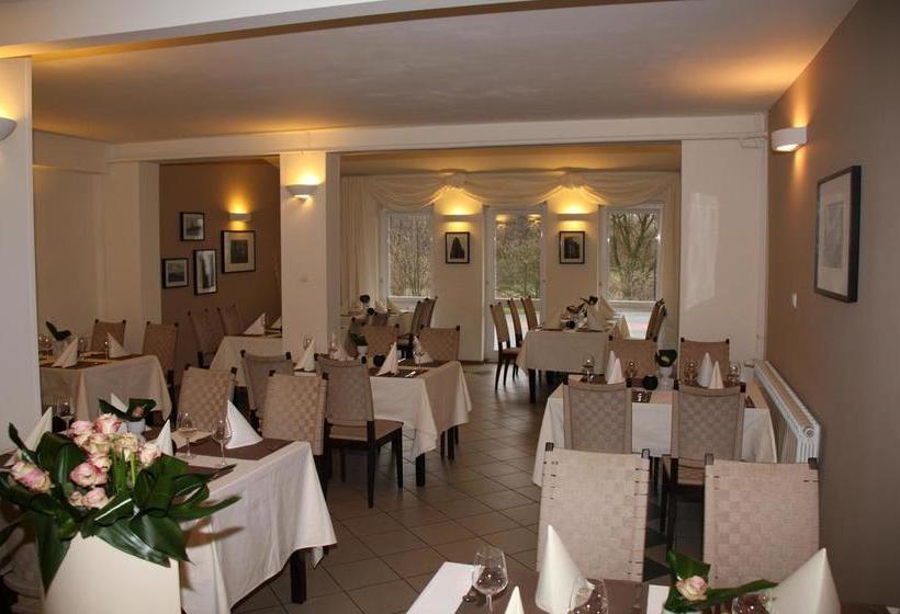 בית מלון כפרי Kuklówka Conference