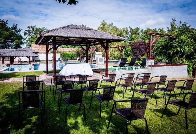 酒店 Liza Aqua & Conference