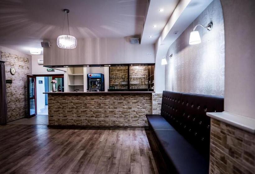 酒店 Liza Aqua & Conference