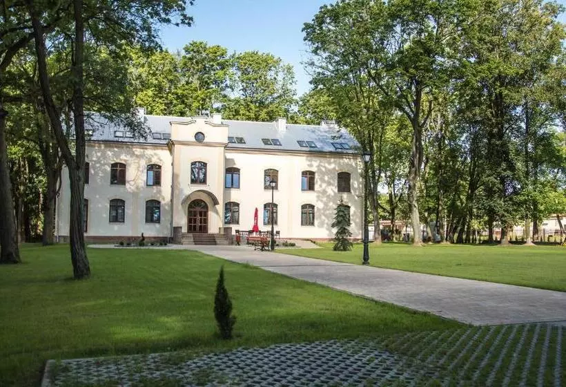 Hotelli Modlin Palace