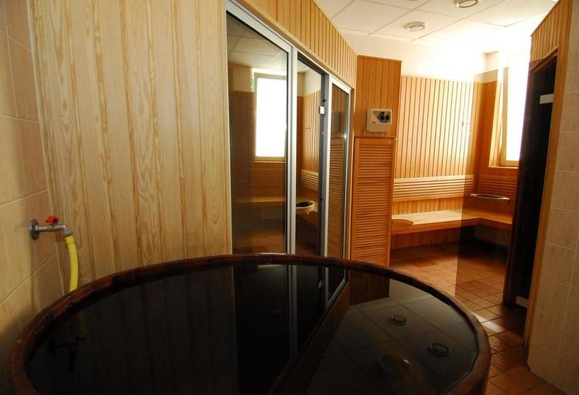 בית מלון כפרי Osrodek Szkoleniowy Allianz