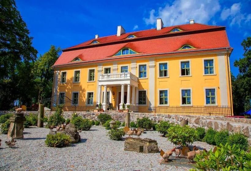 Pałac Wiechlice Hotel, Restaurant, Spa