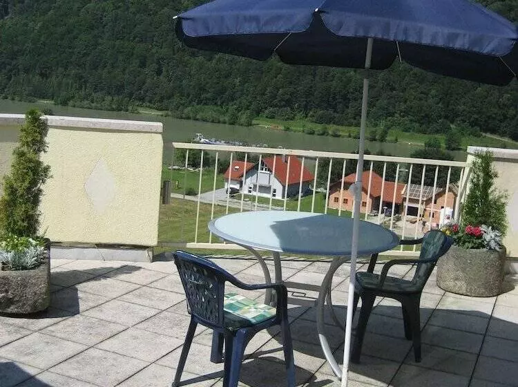 Hotelli Pension Feiken