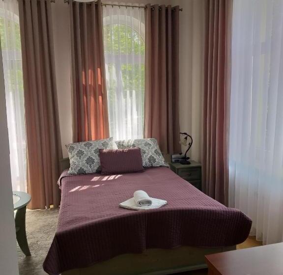 호텔 Pensjonat Zamek Dersława