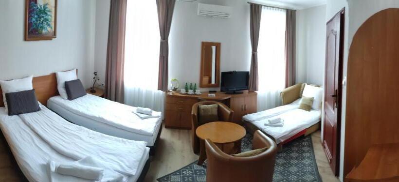 호텔 Pensjonat Zamek Dersława