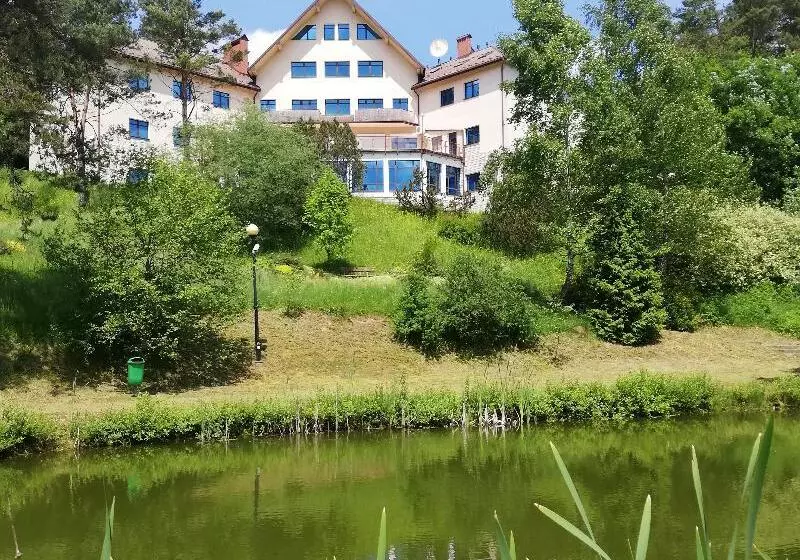 ホテル Perła Bieszczadów Geovita