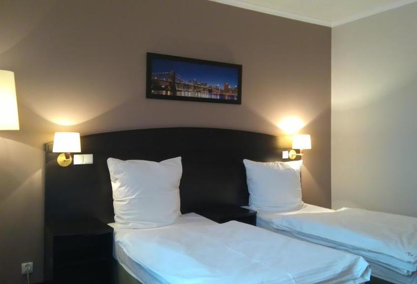 هتل & Restauracja San Remo