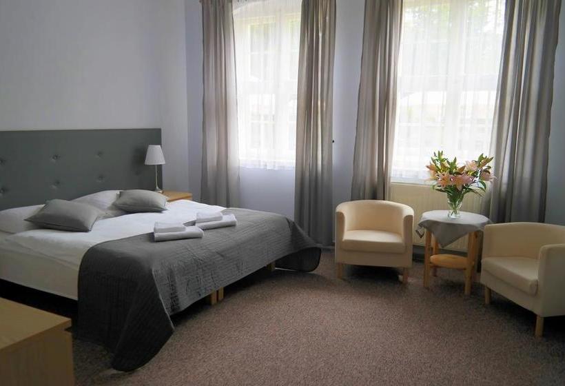 Hotel Sanatorium Uzdrowiskowe Marta