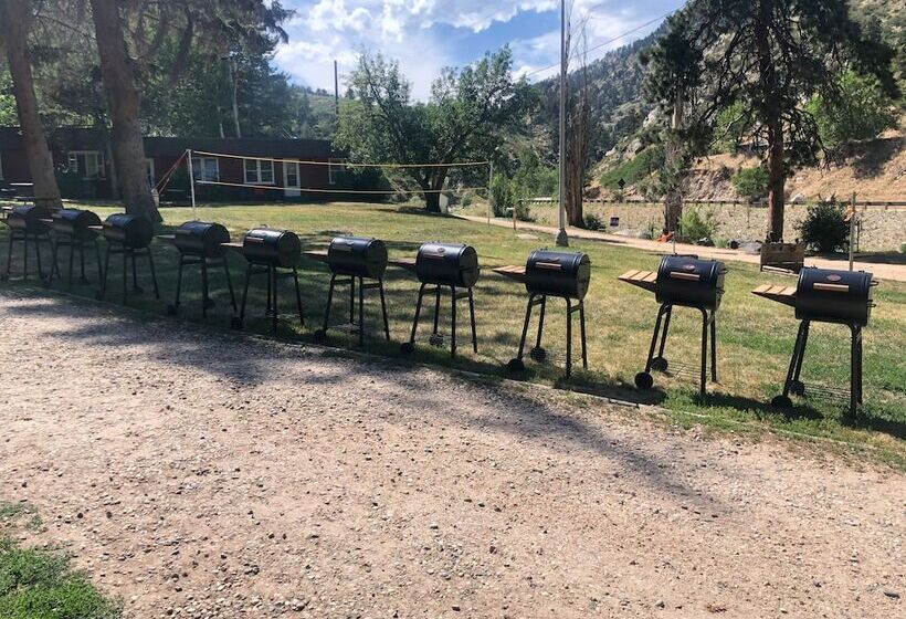 فندق Stoney River Lodge